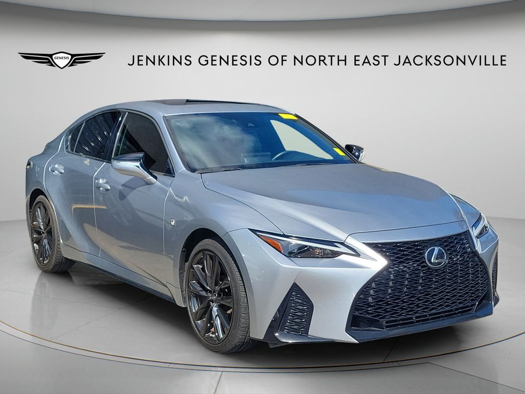 2022 Lexus IS