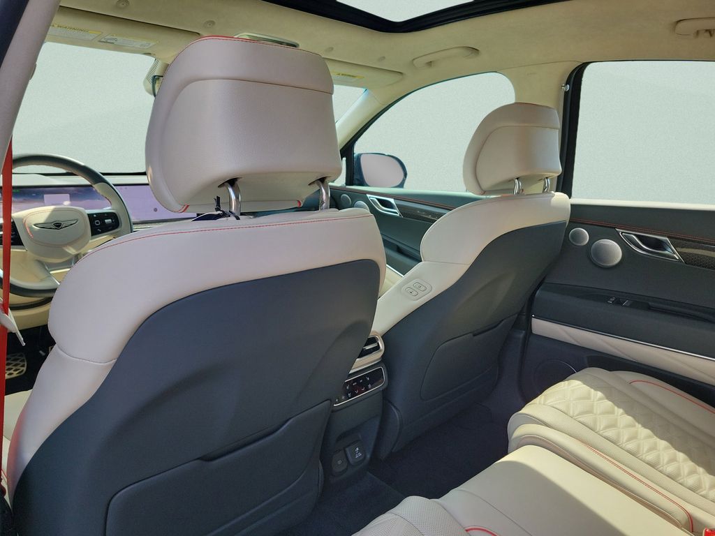 2025 GENESIS GV80 Coupe E-SC - Photo 10