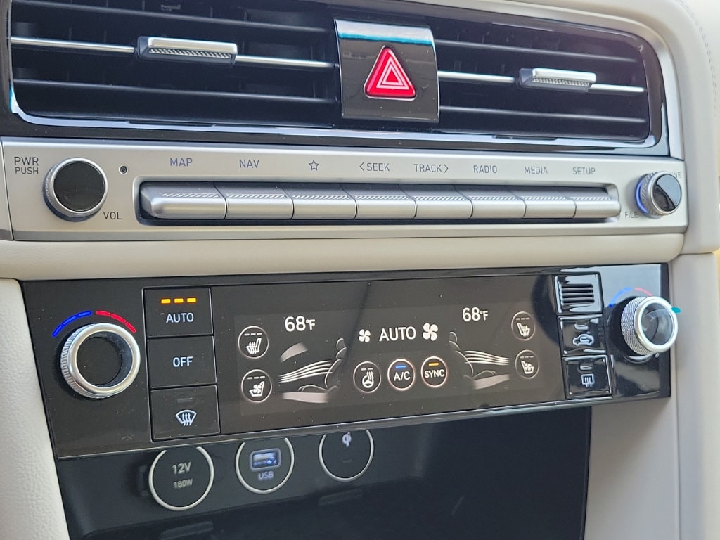 2026 GENESIS G70 Prestige - Photo 29