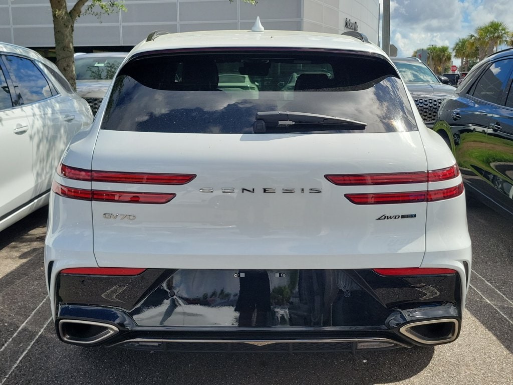 2026 GENESIS GV70 Sport Prestige - Photo 8