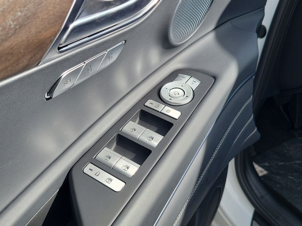 2025 GENESIS GV80 Prestige - Photo 18