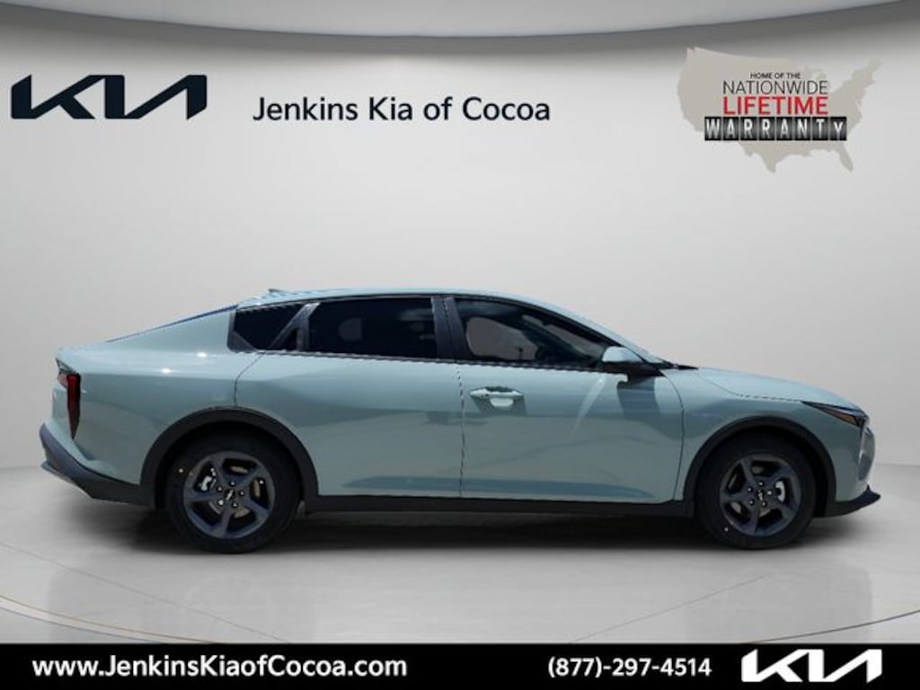 New 2026 Kia K4 LXS Sedan
