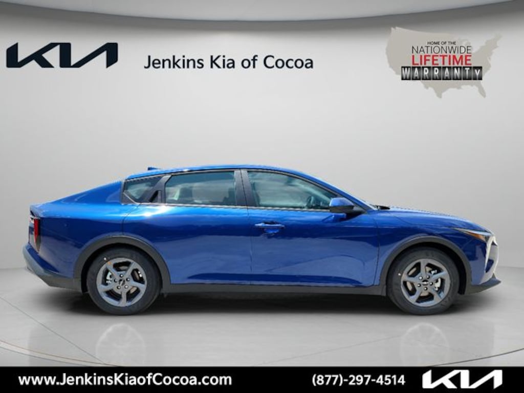 New 2026 Kia K4 LXS Sedan