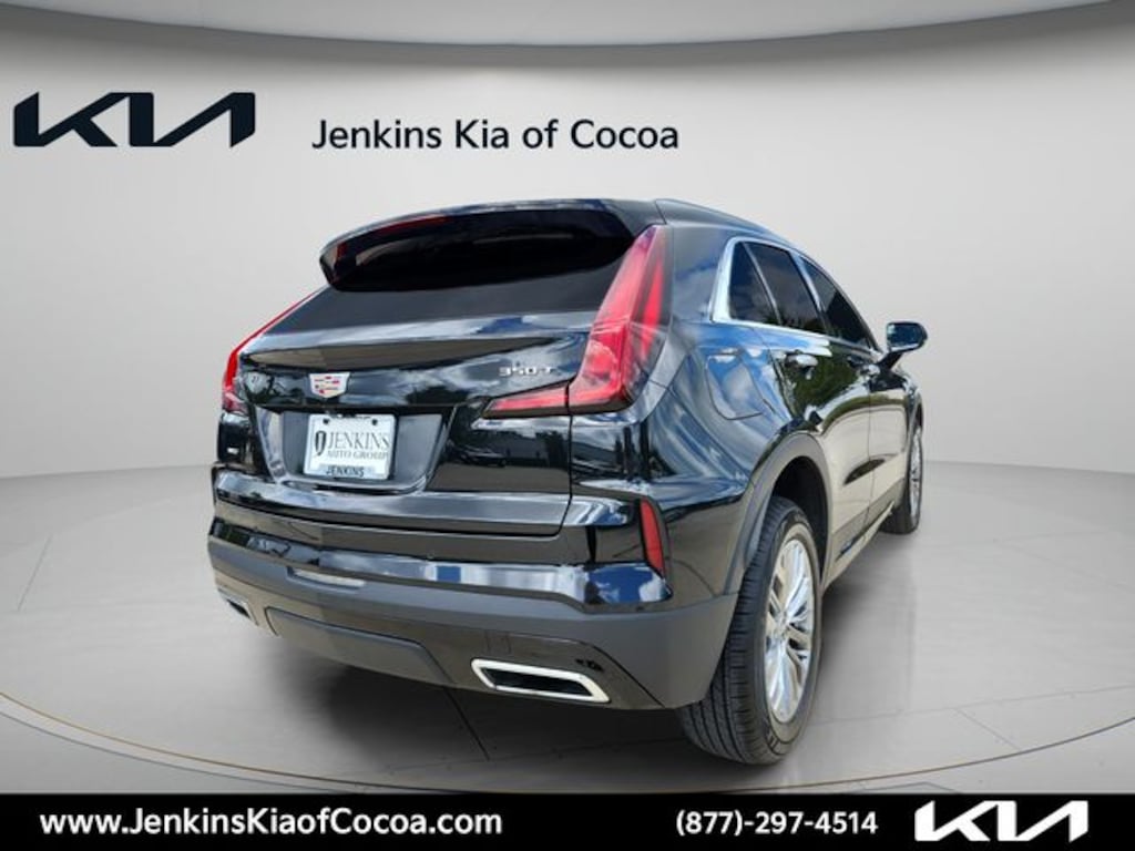 Used 2025 Cadillac XT4 Premium Luxury SUV
