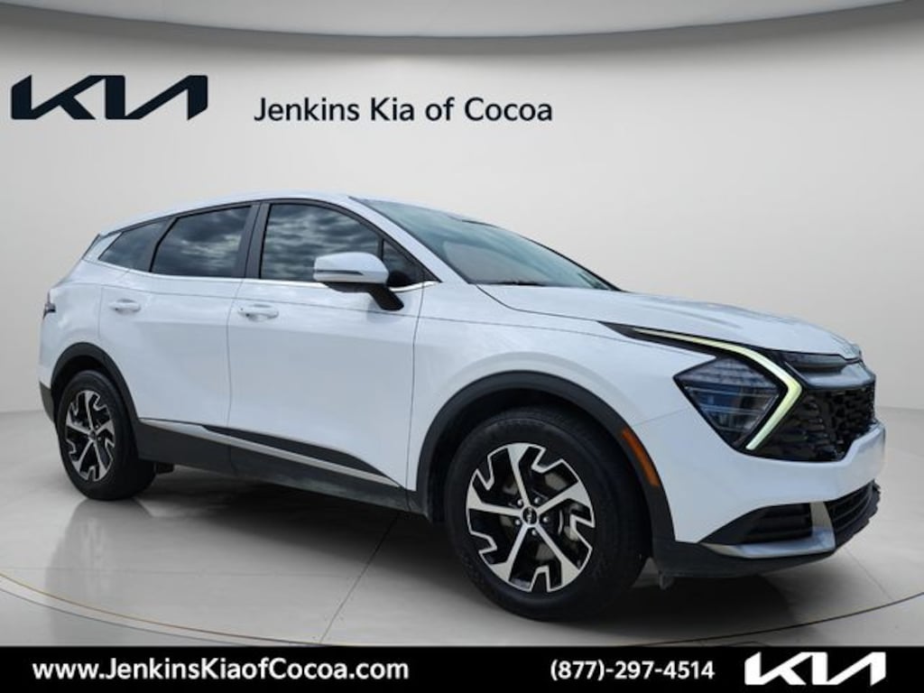 Certified 2025 Kia Sportage EX SUV