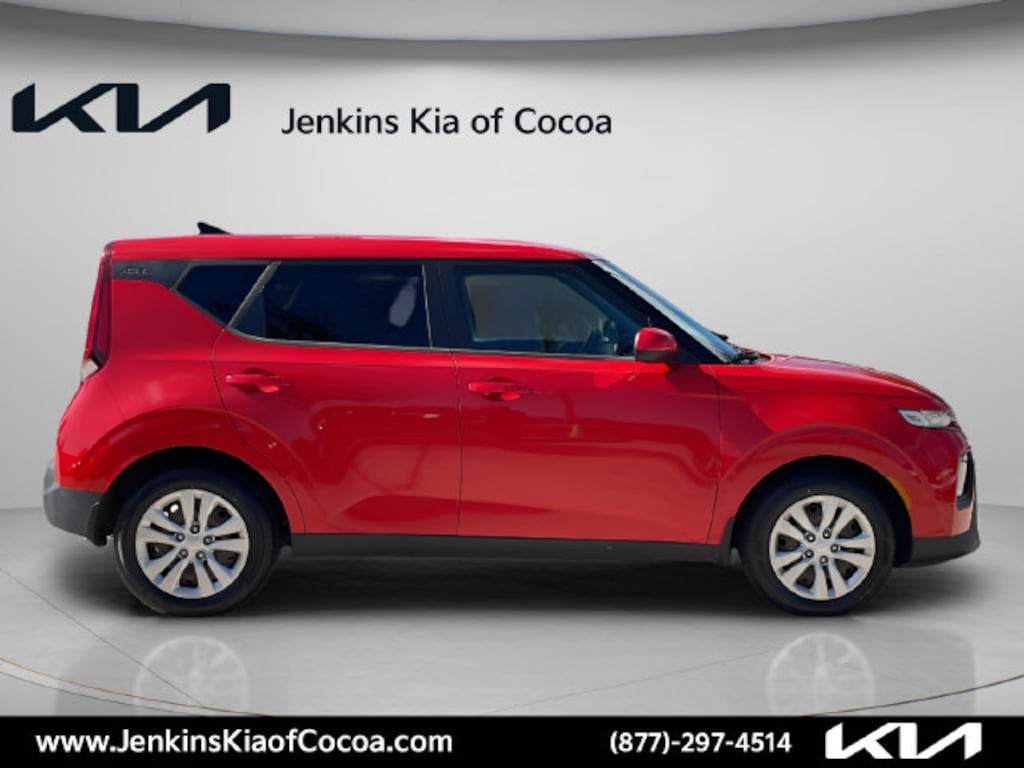 Certified 2022 Kia Soul LX Hatchback