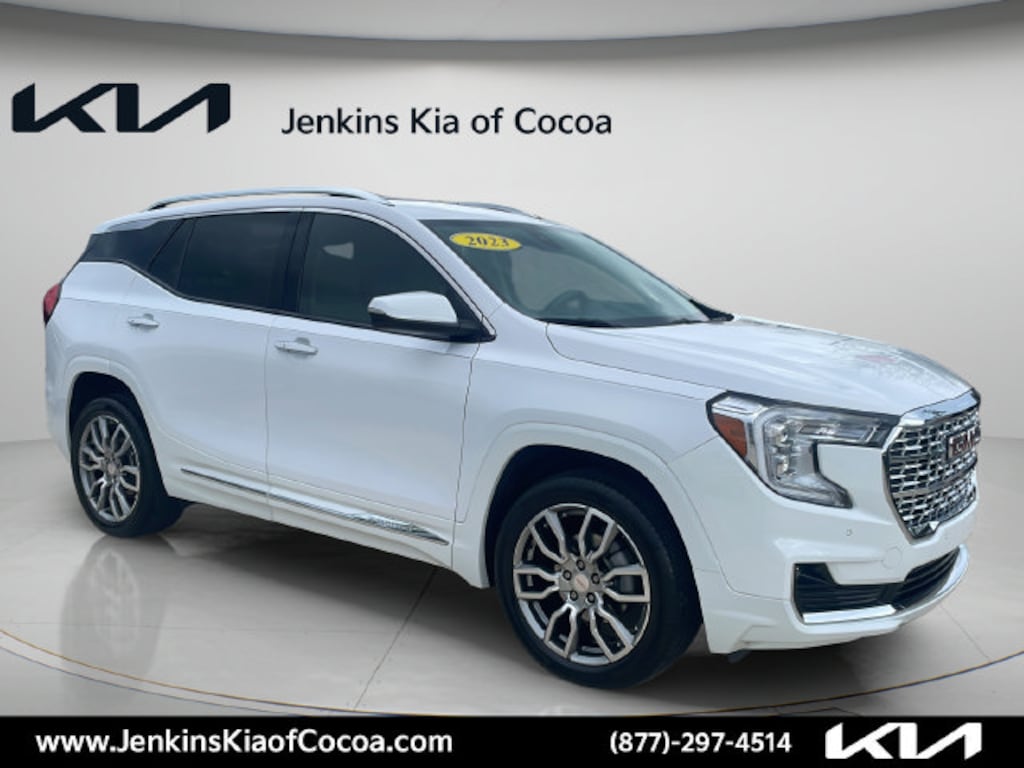 Used 2023 GMC Terrain Denali SUV