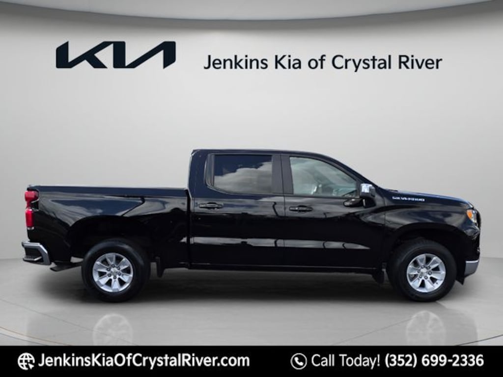 Used 2025 Chevrolet Silverado 1500 LT w/1LT Truck Crew Cab