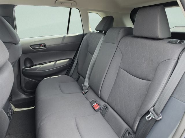 2023 Toyota Corolla Cross LE - Photo 27