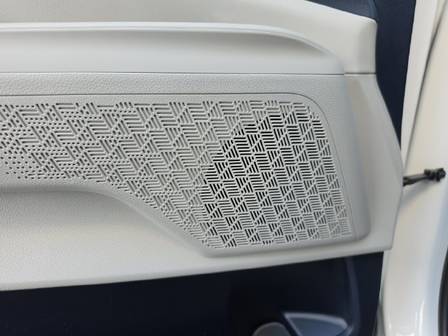2025 Kia Carnival EX - Photo 31