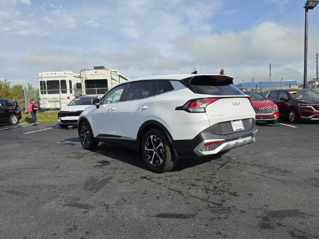 2025 Kia Sportage EX - Photo 10