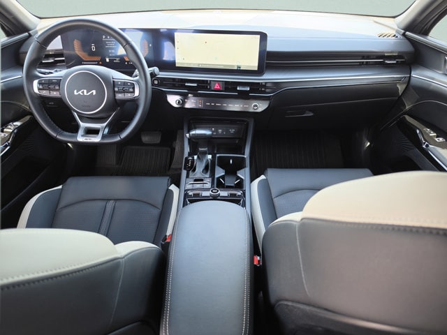 2025 Kia K5 GT-Line - Photo 23