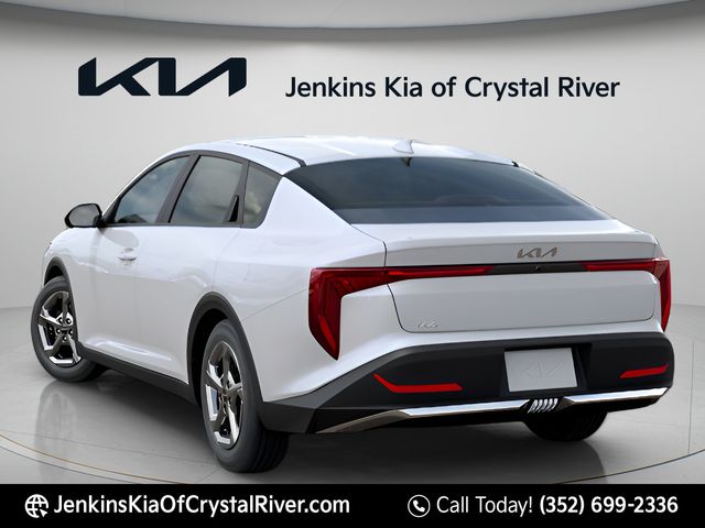 2026 Kia K4 LXS