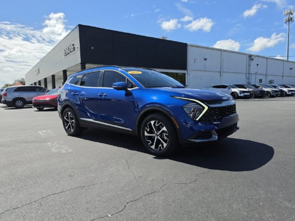 Used 2025 Kia Sportage EX SUV