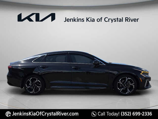 2025 Kia K5 GT-Line - Photo 4
