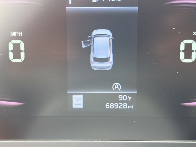 2023 Kia Sportage LX - Photo 38