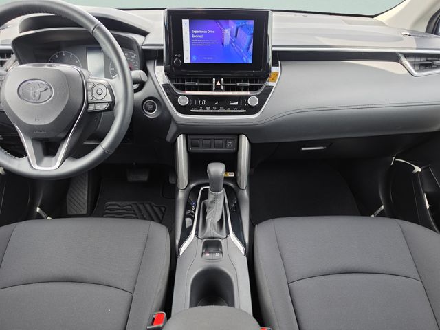 2023 Toyota Corolla Cross LE - Photo 25