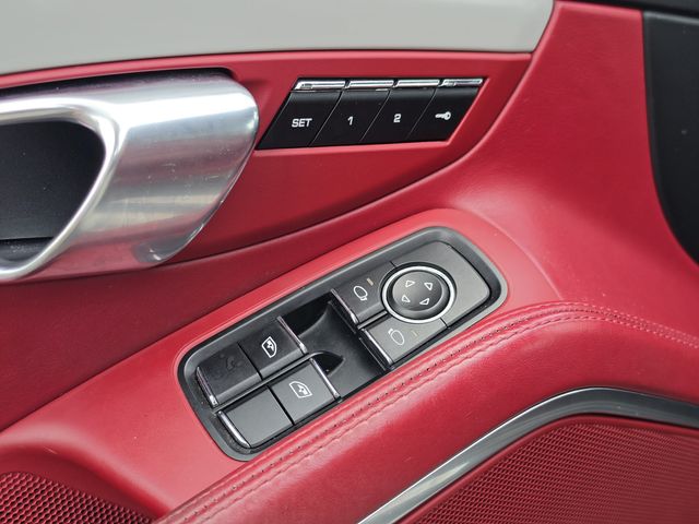 2018 Porsche 911 S - Photo 24