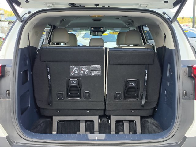 2025 Kia Carnival EX - Photo 20
