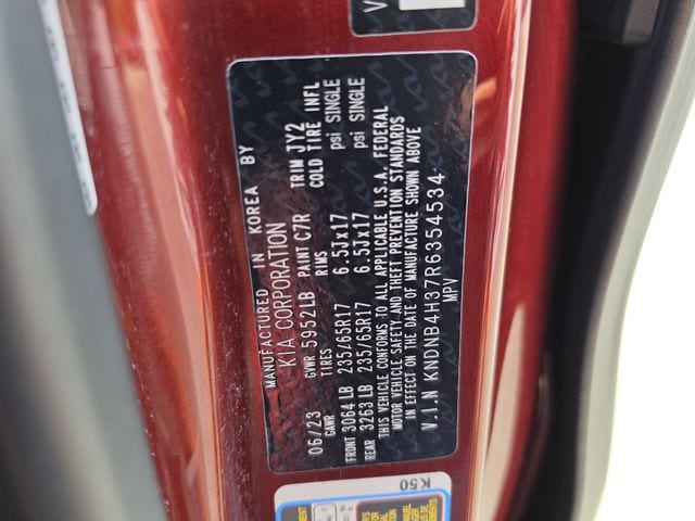 2024 Kia Carnival LX Seat Pkg - Photo 42