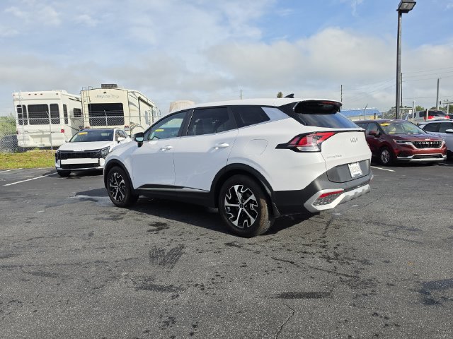 2025 Kia Sportage EX - Photo 11