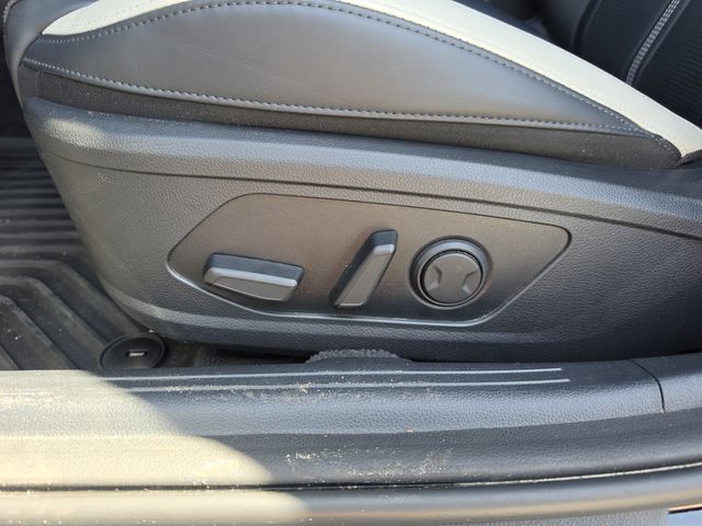 2025 Kia K5 GT-Line - Photo 30