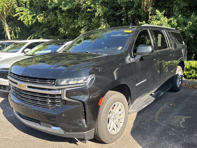 2023 Chevrolet Suburban LT - Photo 9
