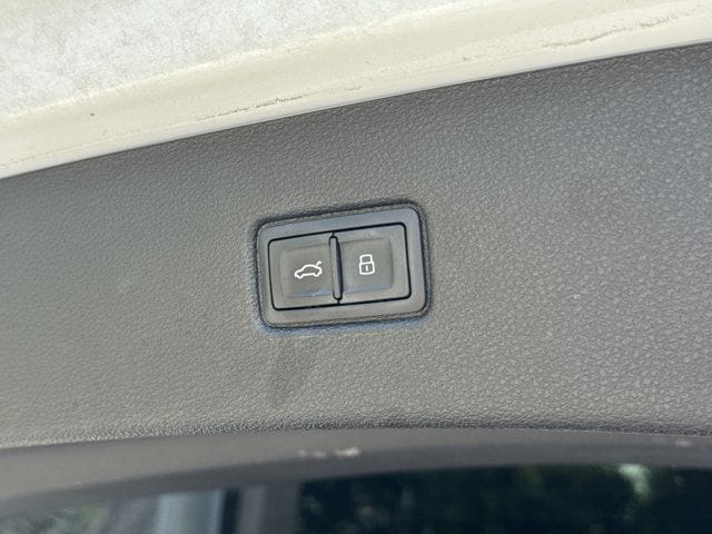 2022 Audi Q7 Premium Plus - Photo 12
