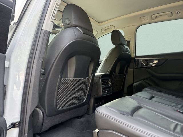 2022 Audi Q7 Premium Plus - Photo 20