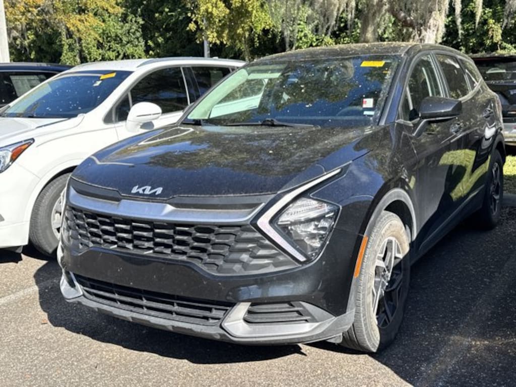 Used 2023 Kia Sportage LX SUV