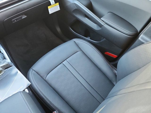 2026 Kia Sorento S - Photo 9