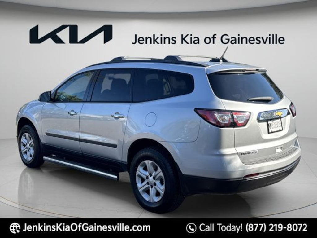 Used 2017 Chevrolet Traverse LS SUV