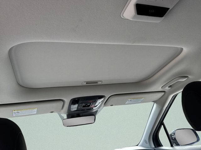 2023 Kia Carnival SX Prestige - Photo 18