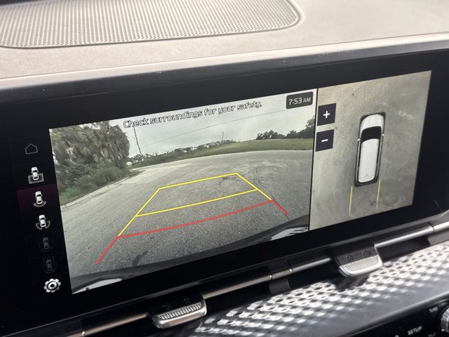 2023 Kia Carnival SX Prestige - Photo 23
