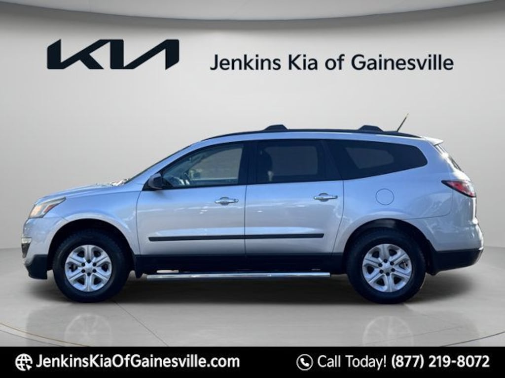 Used 2017 Chevrolet Traverse LS SUV