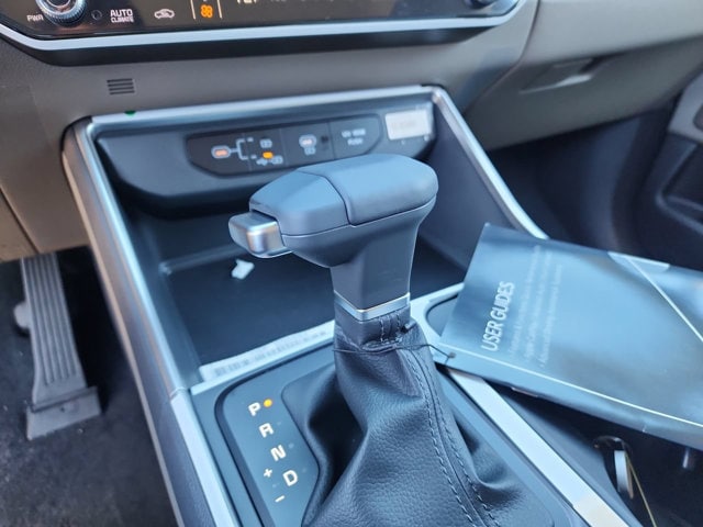 2026 Kia Carnival LXS - Photo 14