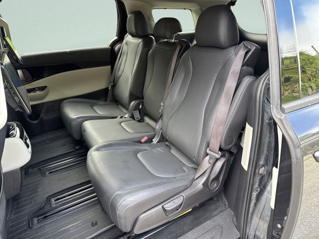 2023 Kia Carnival SX Prestige - Photo 22