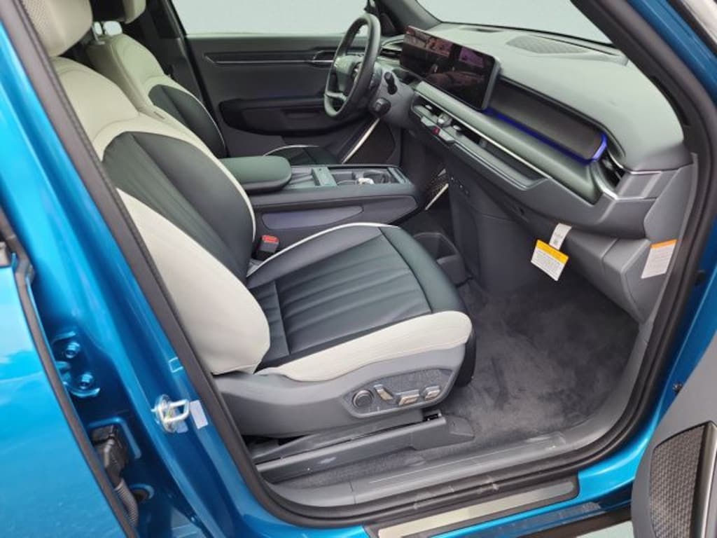 New 2026 Kia EV9 GT-Line SUV