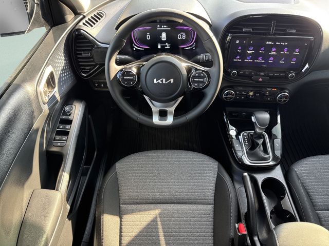 2025 Kia Soul EX - Photo 17