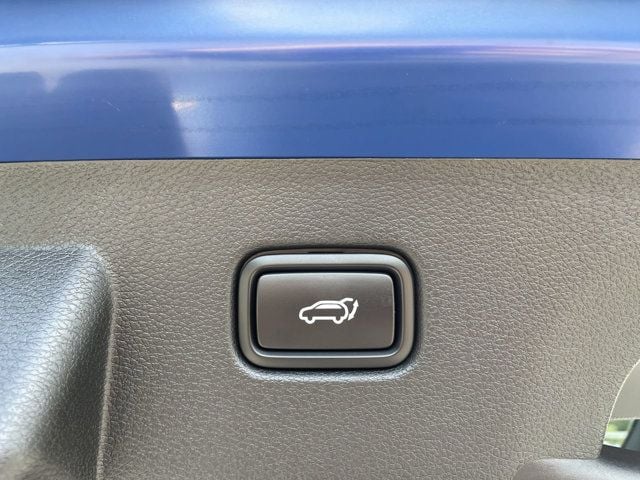 2023 Kia Sportage SX - Photo 9