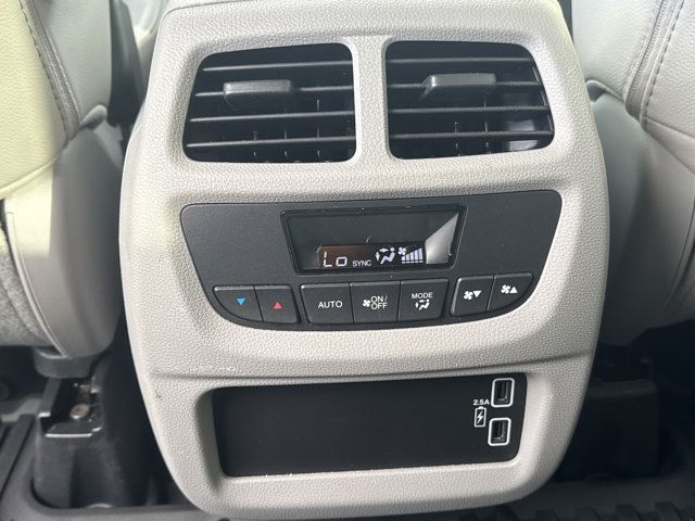 2021 Honda Pilot SE - Photo 23