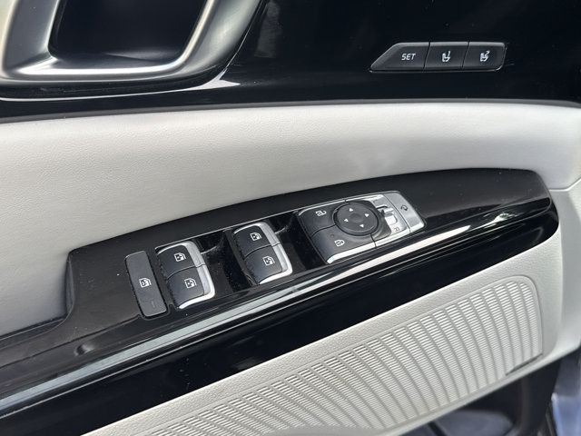 2023 Kia Carnival SX Prestige - Photo 27