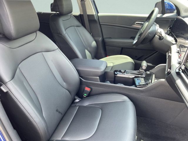 2023 Kia Sportage SX - Photo 11