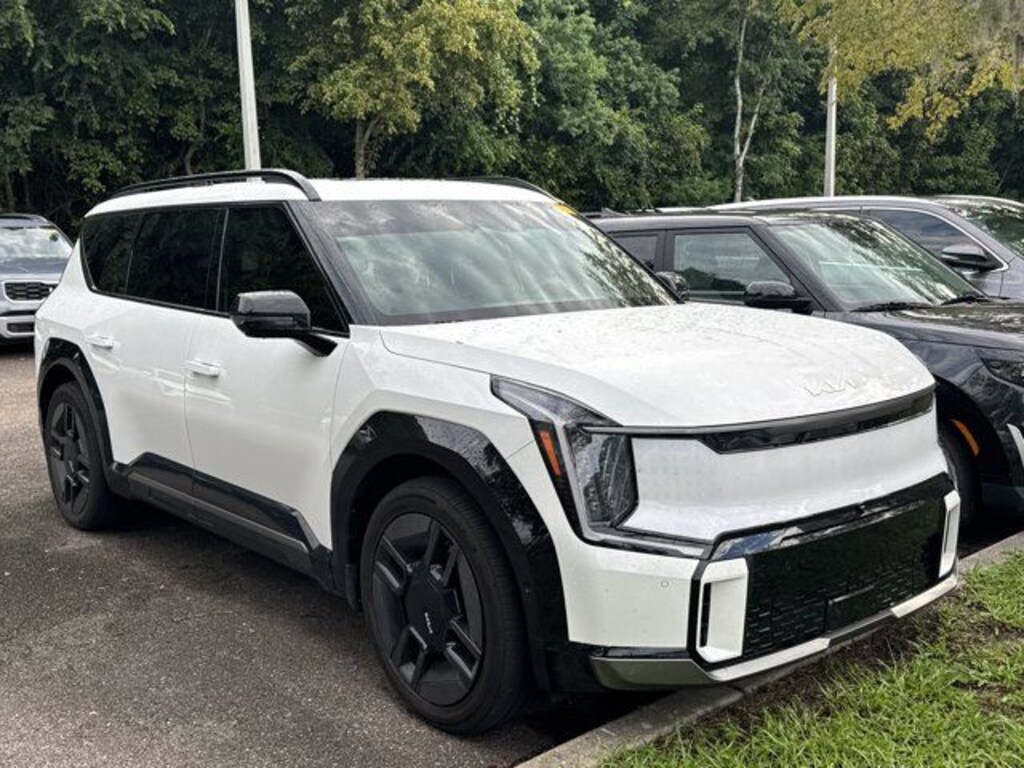 Certified 2024 Kia EV9 GT-Line SUV