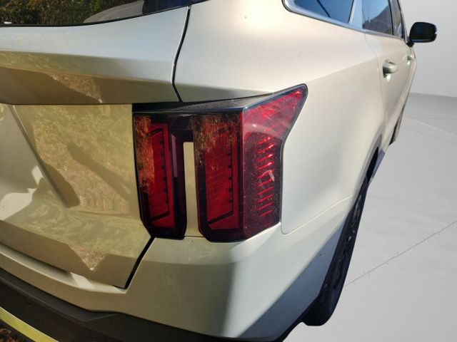 2026 Kia Sorento S - Photo 23