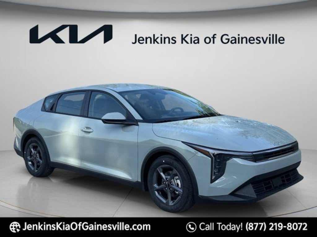 New 2026 Kia K4 LXS Sedan