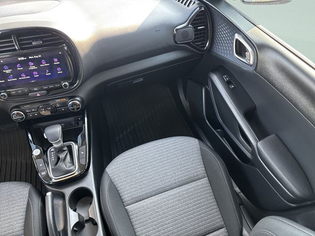 2025 Kia Soul EX - Photo 19