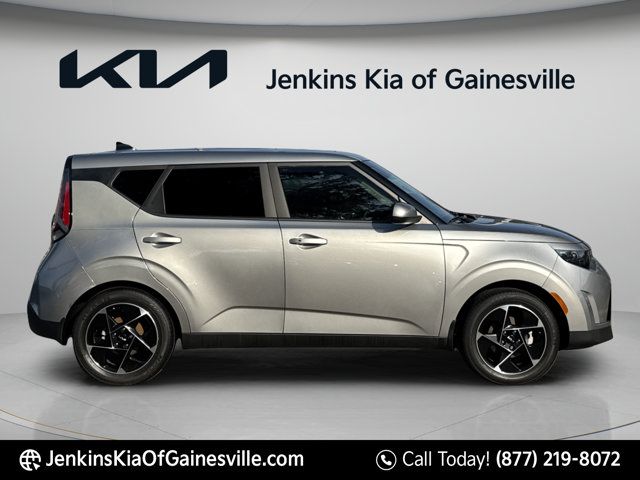2025 Kia Soul EX - Photo 9