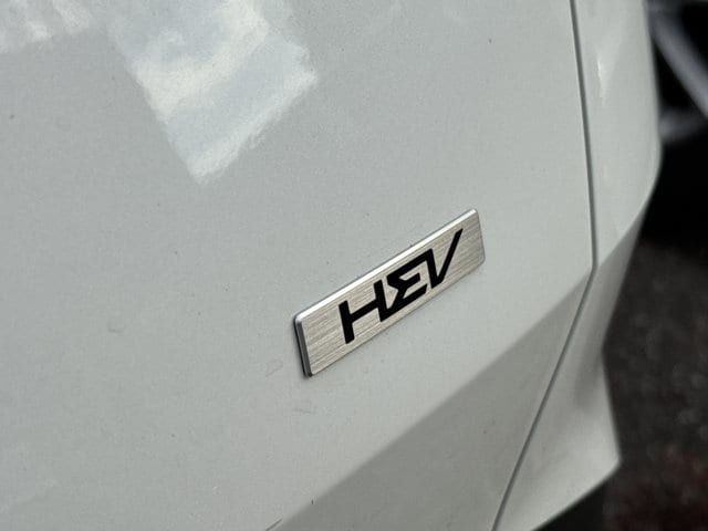 2025 Kia Sportage LX Hybrid - Photo 11