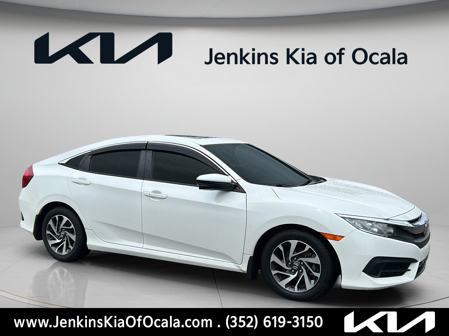  Honda Civic Sedan